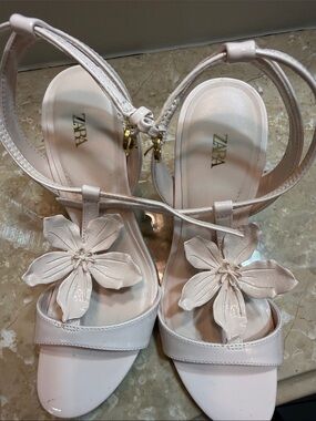 Zara White Floral Ankle-Strap Heeled Sandals